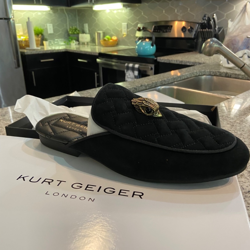 Shoes - Picture 2 of 6